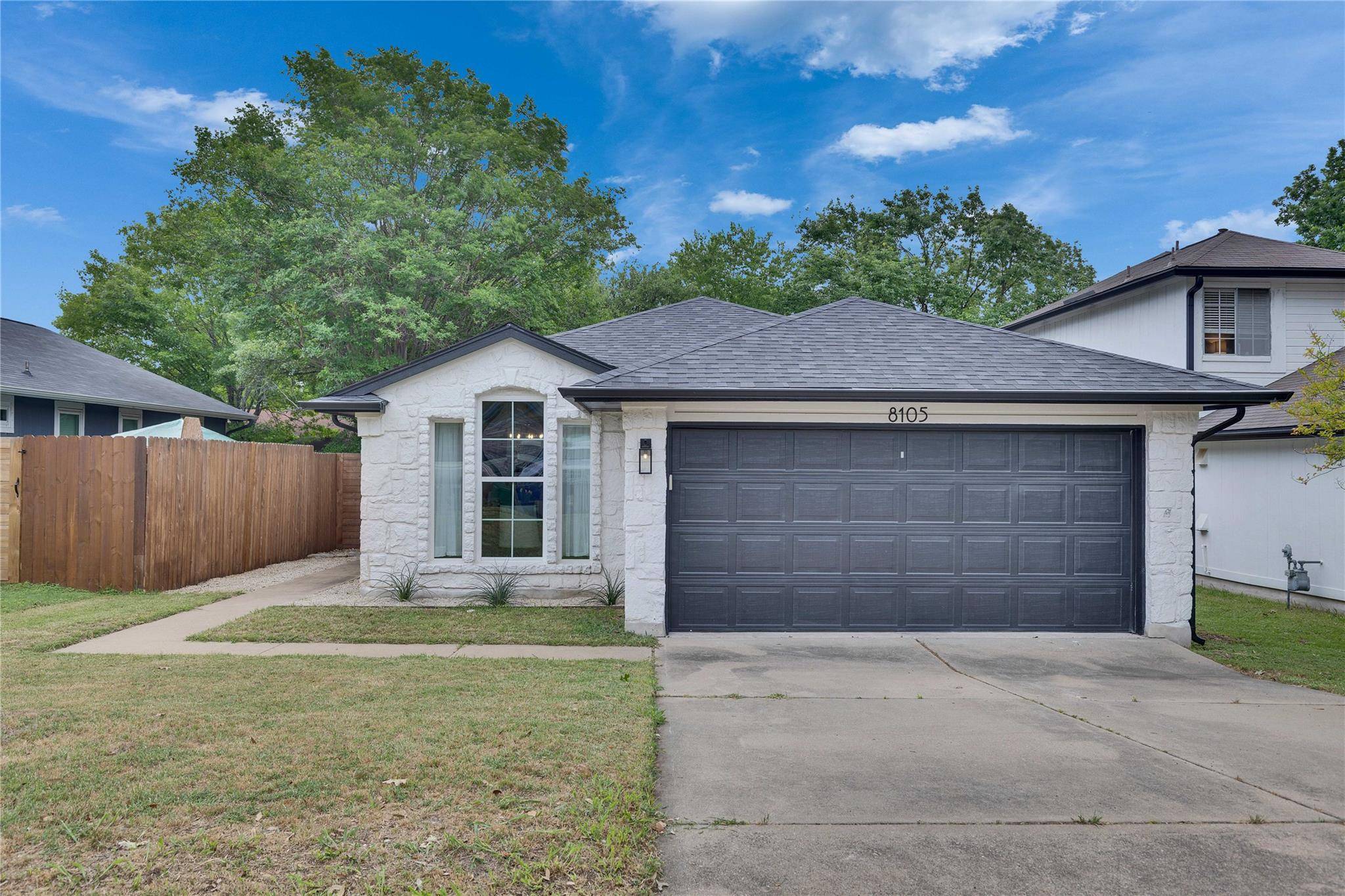8105 Almondsbury LN,  Austin,  TX 78748