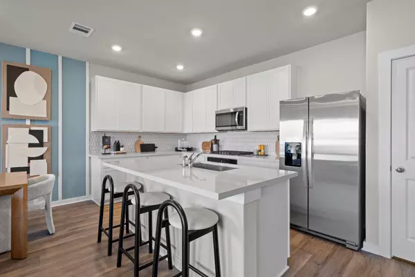 Elgin, TX 78621,13621 Gray Landing DR