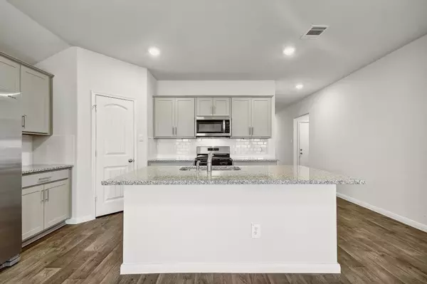 San Marcos, TX 78666,210 BRIGGS LN