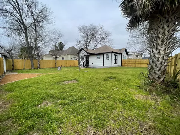 Taylor, TX 76574,501 N Doak ST