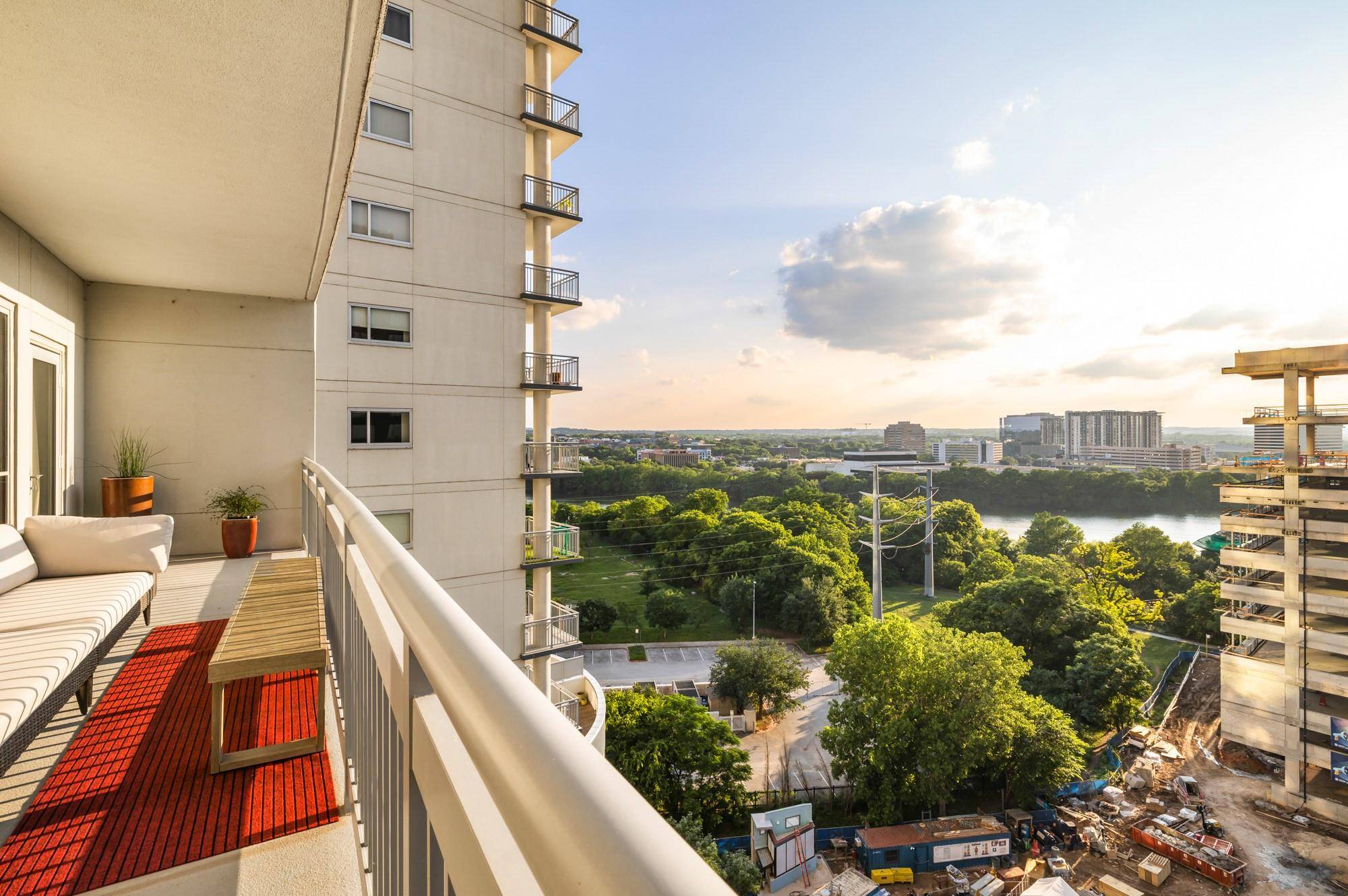 Austin, TX 78701,603 Davis ST #1103
