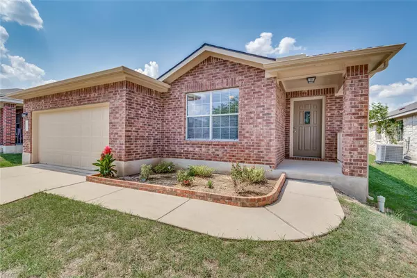 Leander, TX 78641,917 Cindy LN