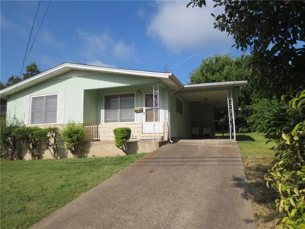 Austin, TX 78722,2002 Maple Ave