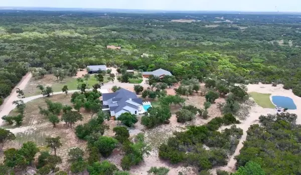 296 & 300 IVY Dr, Liberty Hill, TX 78642