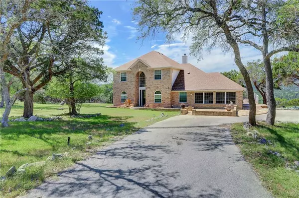 1950 Estrellita Ranch RD, Canyon Lake, TX 78133