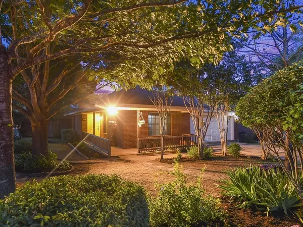 7901 BRIARTON DR,  Austin,  TX 78747