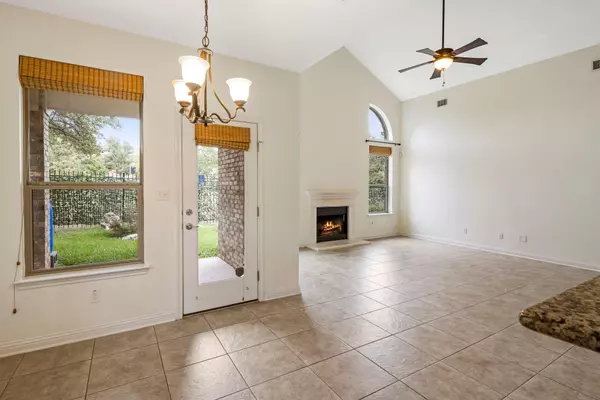 Bee Cave, TX 78738,15712 Sayan CV