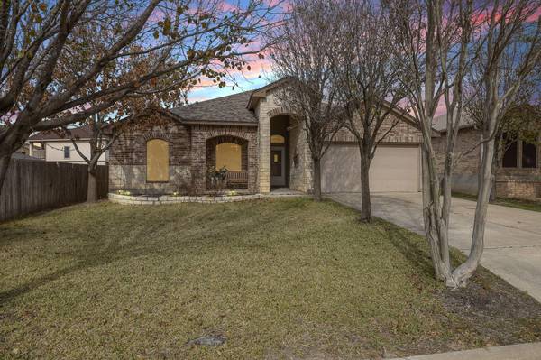 211 Coal DR,  Jarrell,  TX 76537