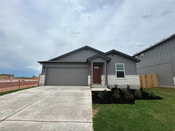 Jarrell, TX 76537,125 Honey Bee RD