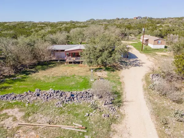 502 NW Hills RD, San Marcos, TX 78666