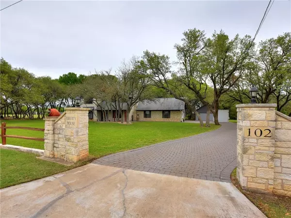 102 Independence DR, Liberty Hill, TX 78642