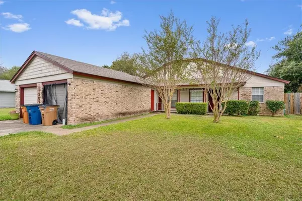 11909 Sunhillow BND #A & B, Austin, TX 78758