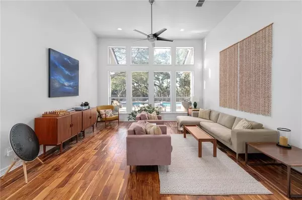 6708 MIDWOOD PKWY,  Austin,  TX 78736