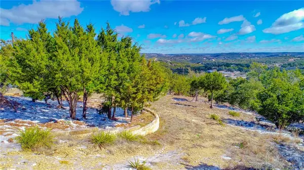 6009 La Paloma LN, Lago Vista, TX 78645