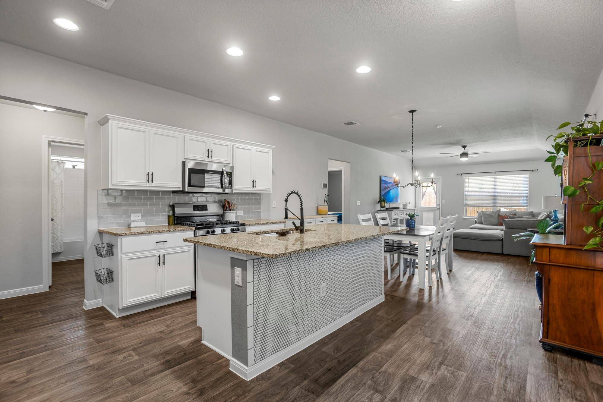 Pflugerville, TX 78660,13911 Macquarie DR