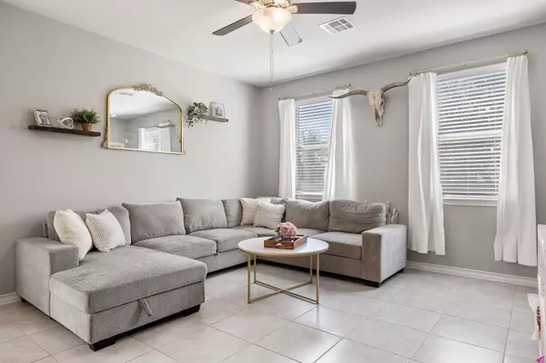 Liberty Hill, TX 78642,233 Magna LN