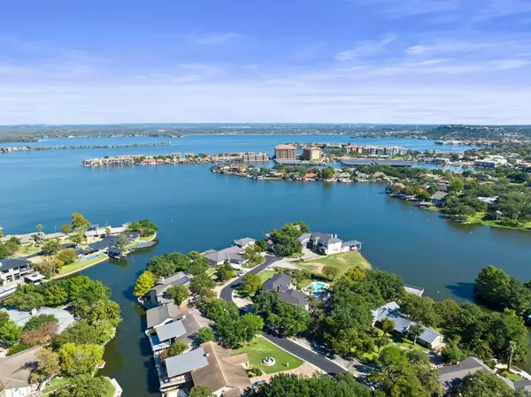 Horseshoe Bay, TX 78657,121 Boot Hill DR