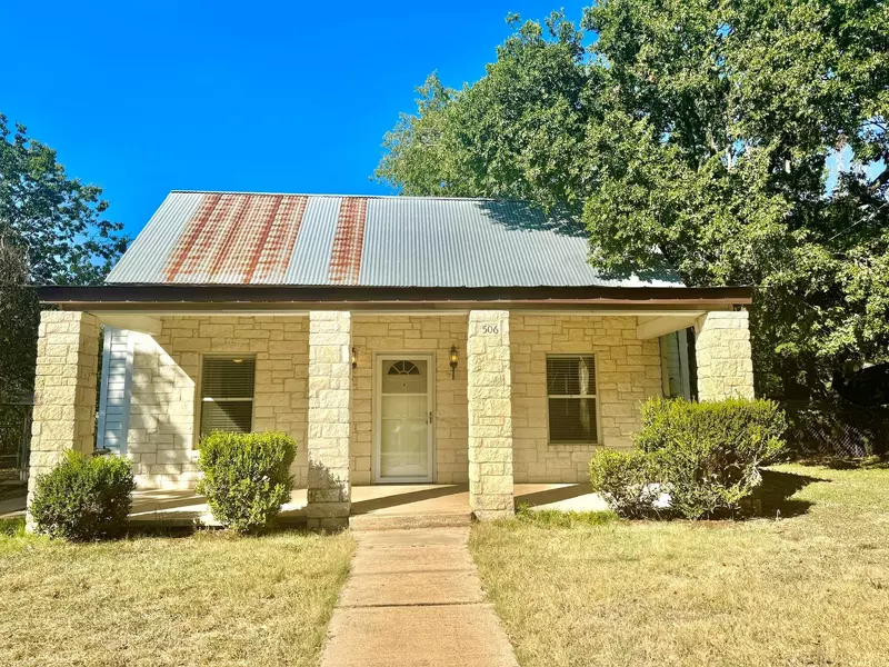 506 S Pierce ST, Burnet, TX 78611