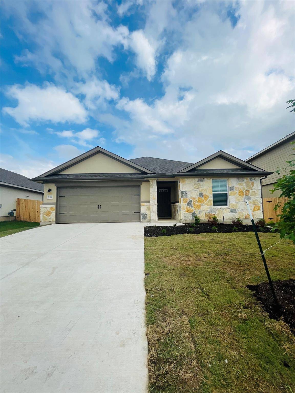 17809 Owl Tree RD, Manor, TX 78653
