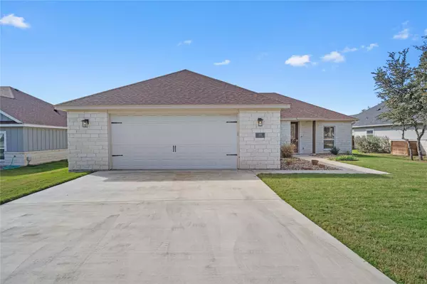 208 Rachel LOOP, Burnet, TX 78611