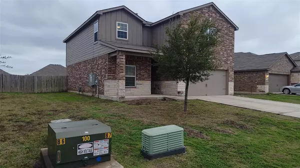 1361 Violet LN, Kyle, TX 78640