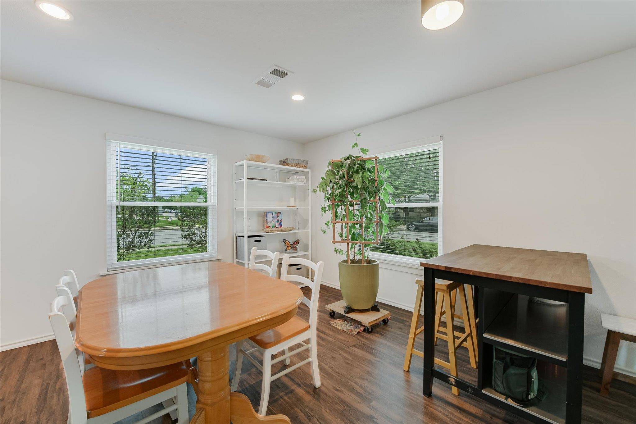 Austin, TX 78753,9106 Slayton DR
