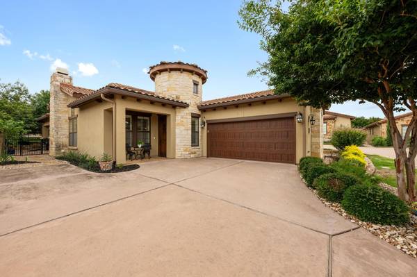 223 Delfino CIR, Austin, TX 78734