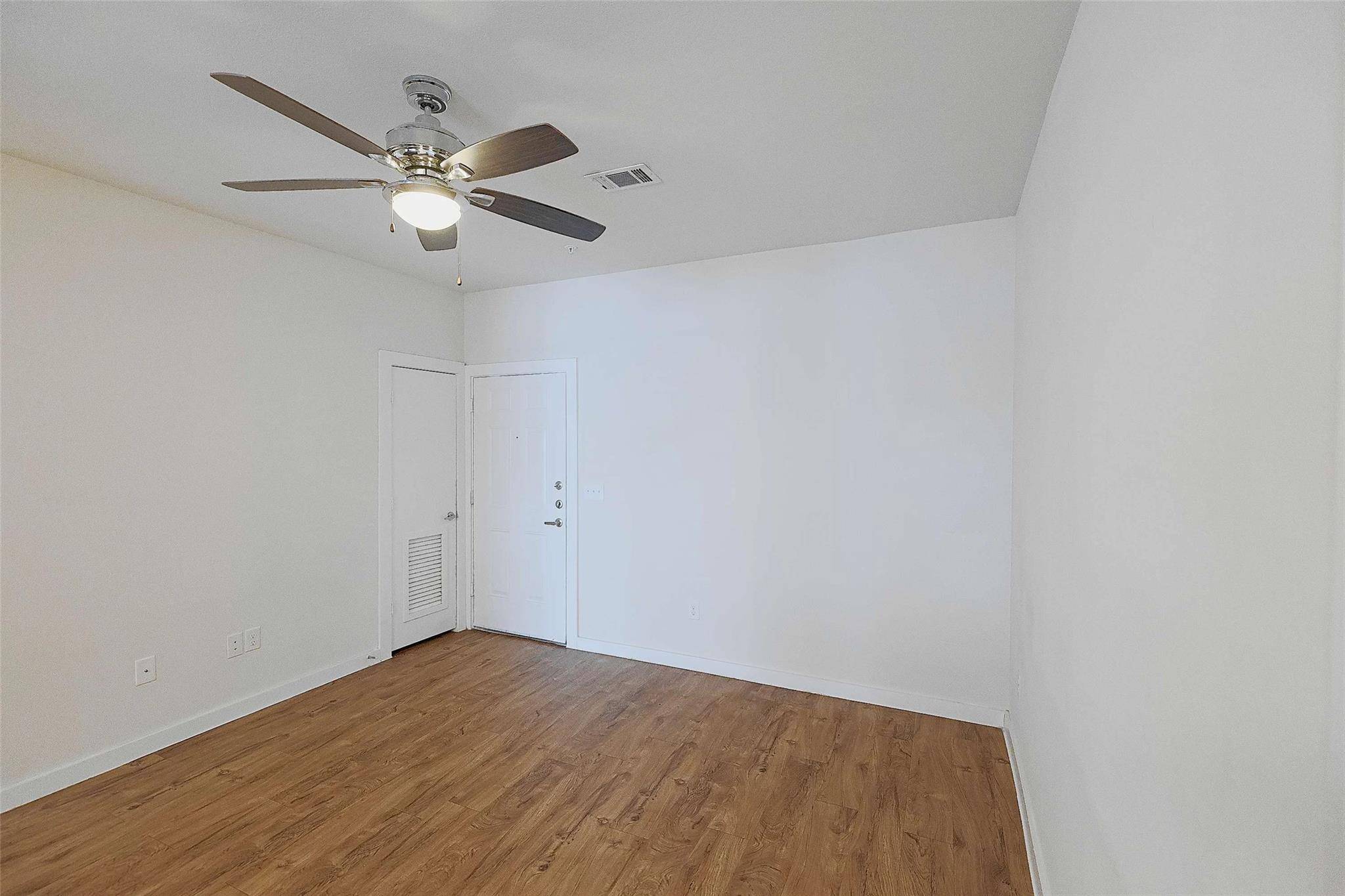 Austin, TX 78745,6725 Circle South RD #B-1152