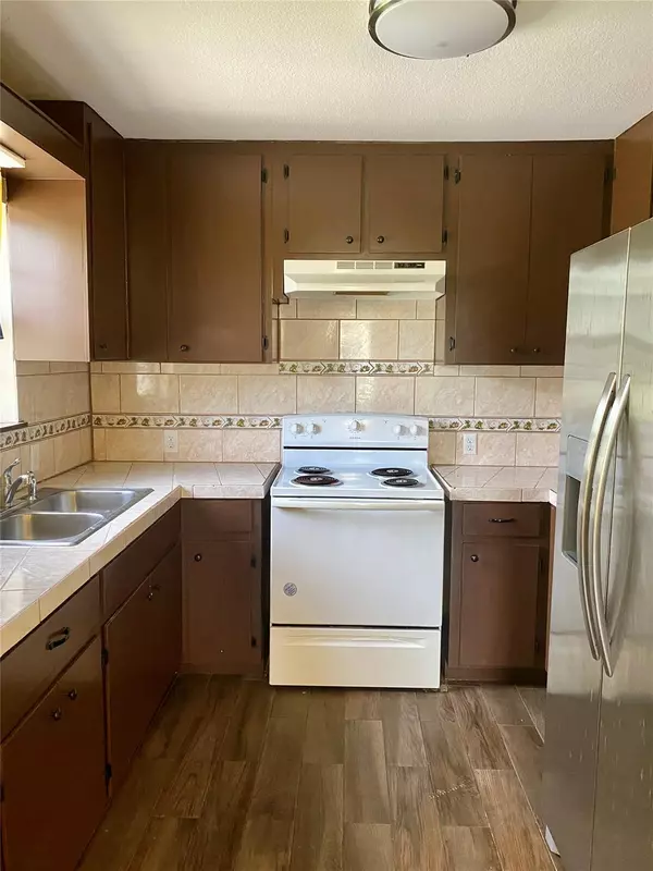 Bastrop, TX 78602,230 MATTHEW COVE CT #A