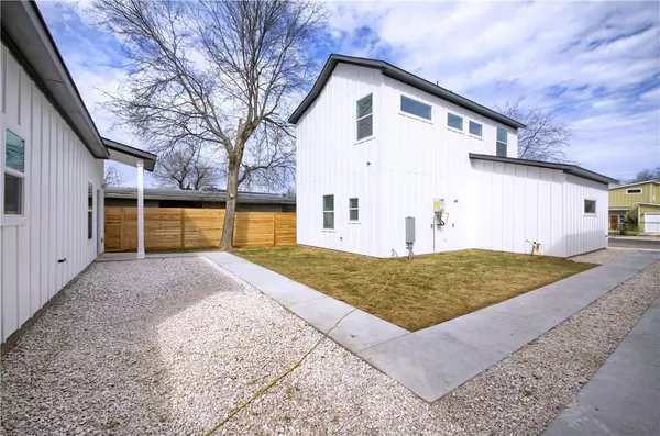 Austin, TX 78752,1209 E Saint Johns Ave #C