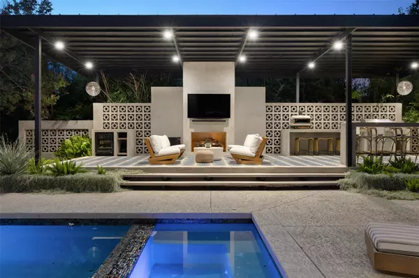 Austin, TX 78746,204 Westbrook DR