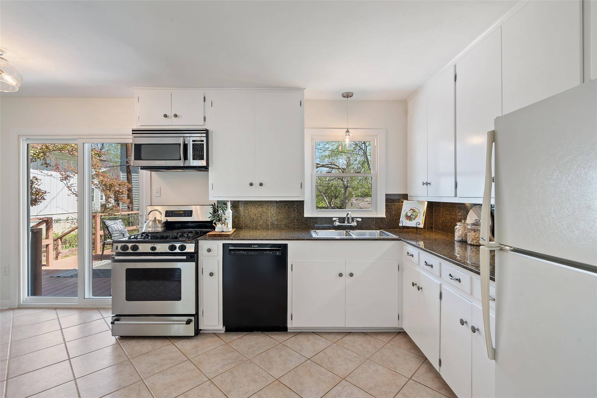 Austin, TX 78731,2708 W 49th ST W