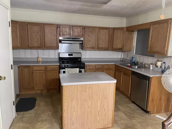 Austin, TX 78741,Address not disclosed