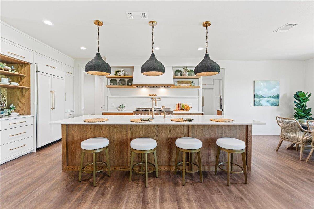 Wimberley, TX 78676,202 Hub DR