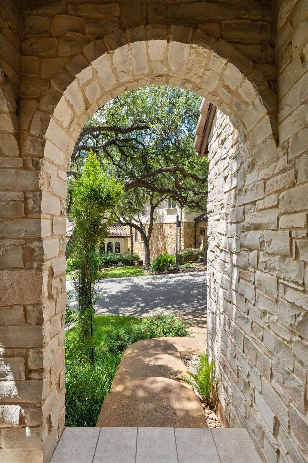 Austin, TX 78746,1036 Liberty Park DR #46