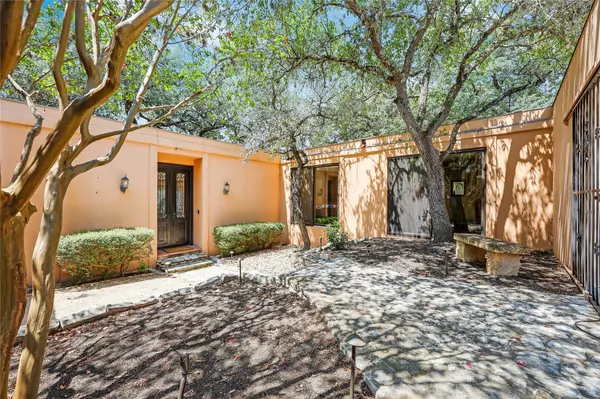 Lago Vista, TX 78645,18703 Lakeland DR