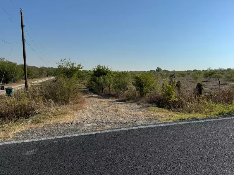 13802 Hokanson RD, Del Valle, TX 78617