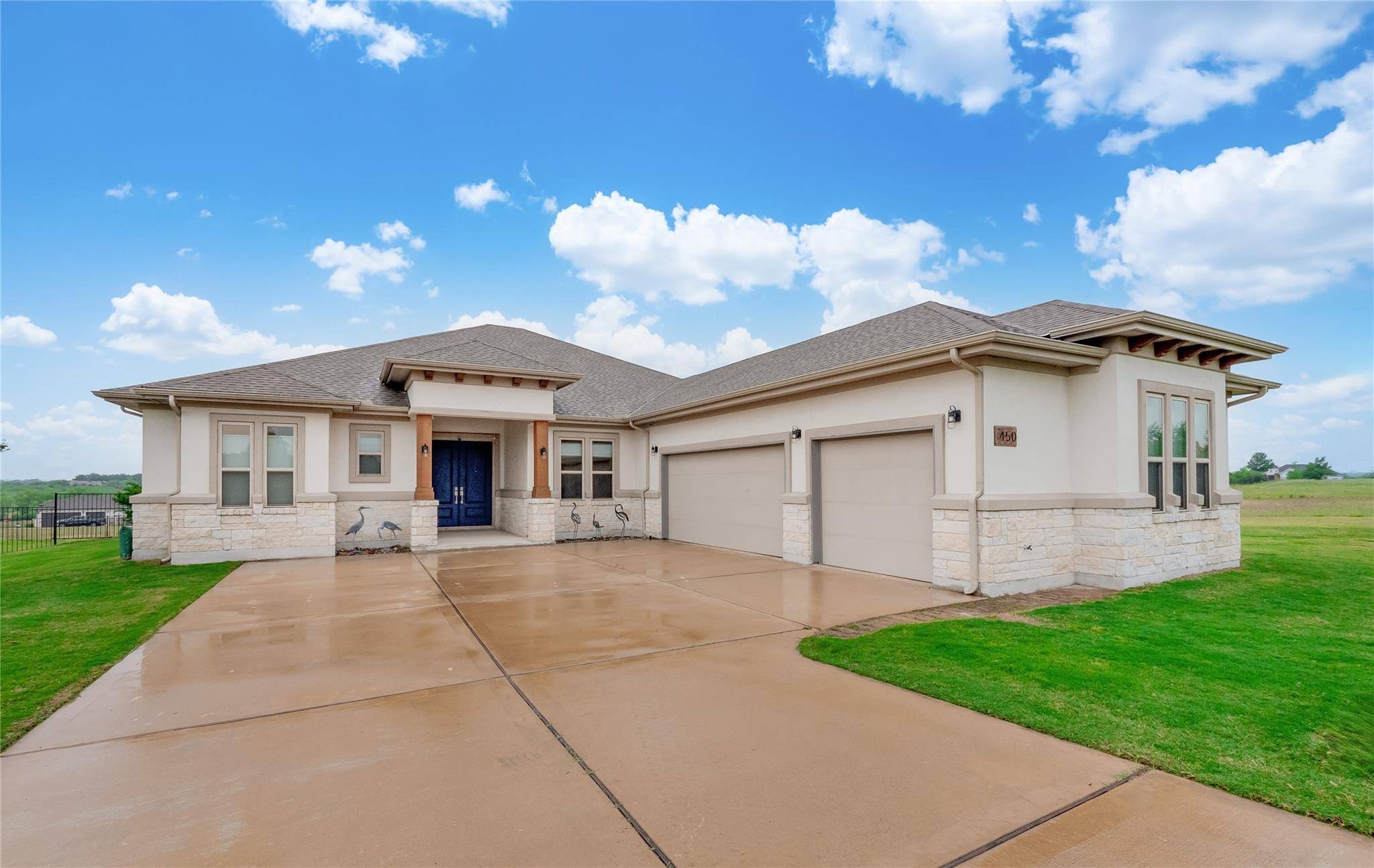 474 Peck, Kyle, TX 78640