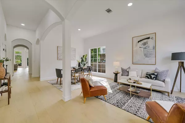 Austin, TX 78739,7017 Viridian LN