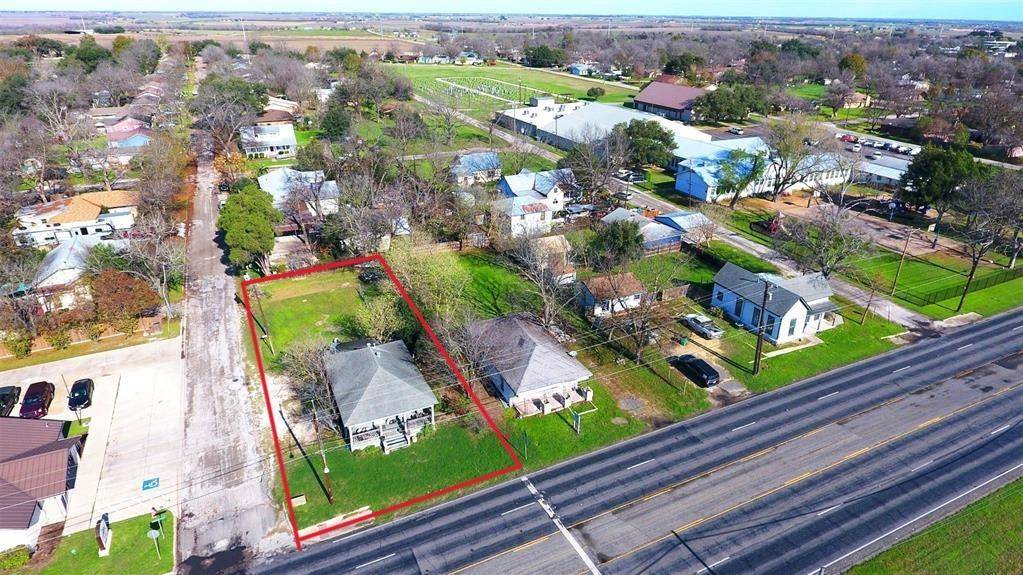 Thorndale, TX 76577,506 W Us Highway 79 HWY