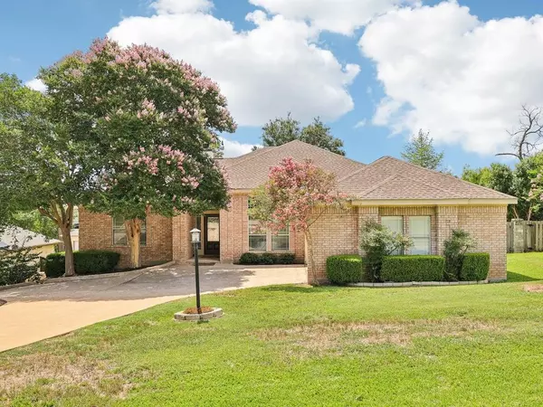 152 Acapulco DR,  Lakeway,  TX 78734