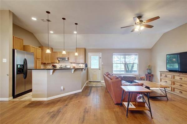 102 Allison CV, Elgin, TX 78621