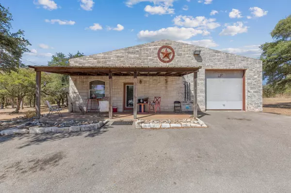 1360 County Road 233,  Florence,  TX 76527