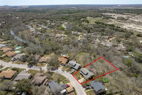 1302 Creekview DR, Round Rock, TX 78681