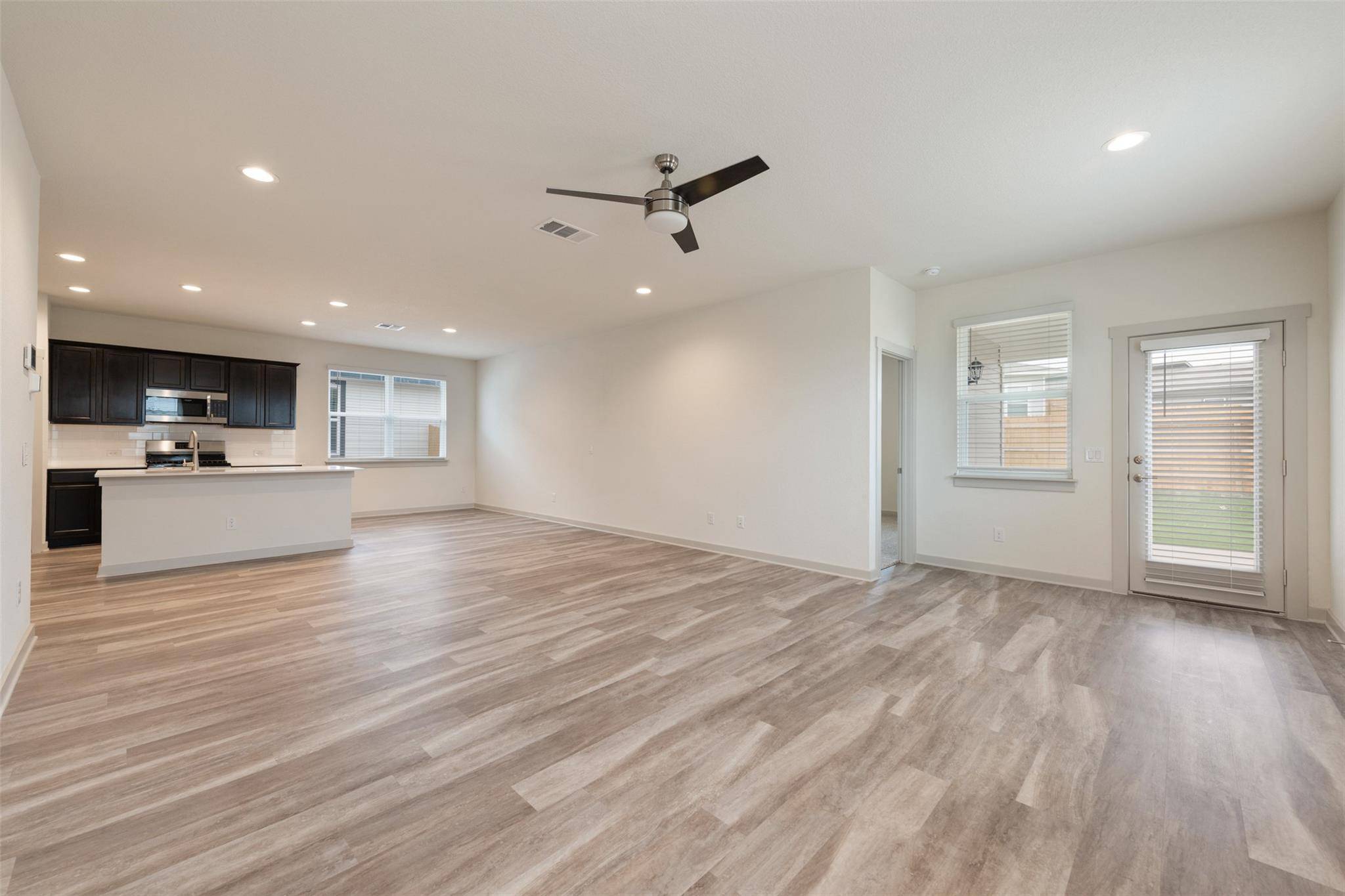 Leander, TX 78641,220 Deserti RD