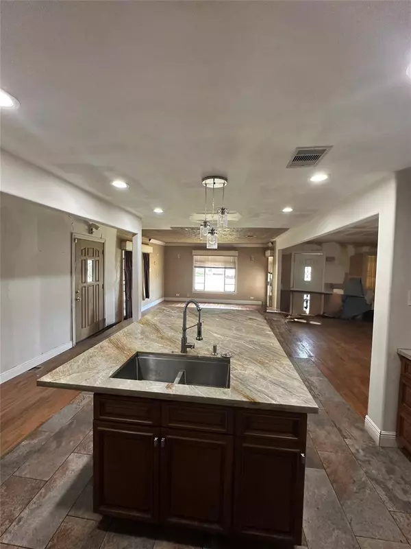 Houston, TX 77020,4611 Buck St