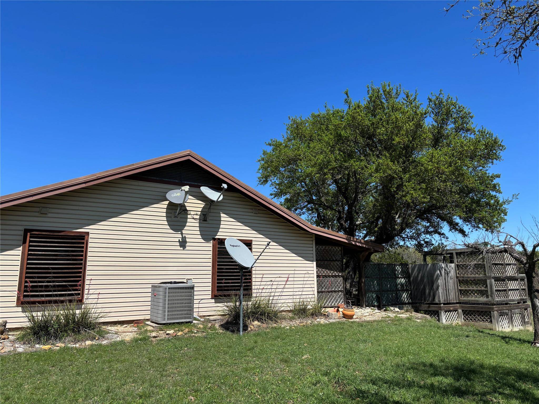 Liberty Hill, TX 78642,407 Brizendine RD