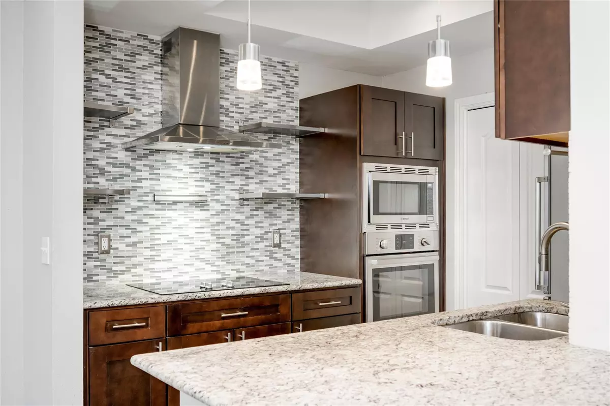 Austin, TX 78730,6000 Shepherd Mountain CV #407