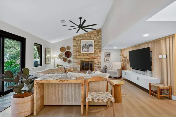 Austin, TX 78729,8908 Bubbling Springs TRL