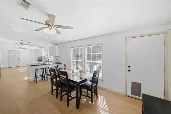 Seguin, TX 78155,4048 Sutherland Springs RD